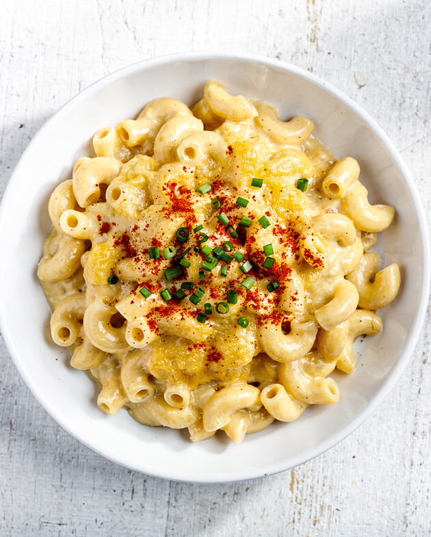 A beautifully golden, bubbling dish of homemade mac and cheese recipe, ready to serve.